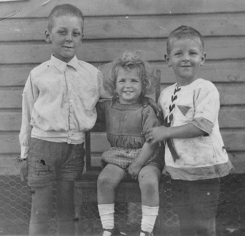  John, Don and Bruce Dymock at Griffith